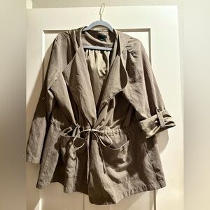 Elegant Tan Trench Coat with Waist Tie